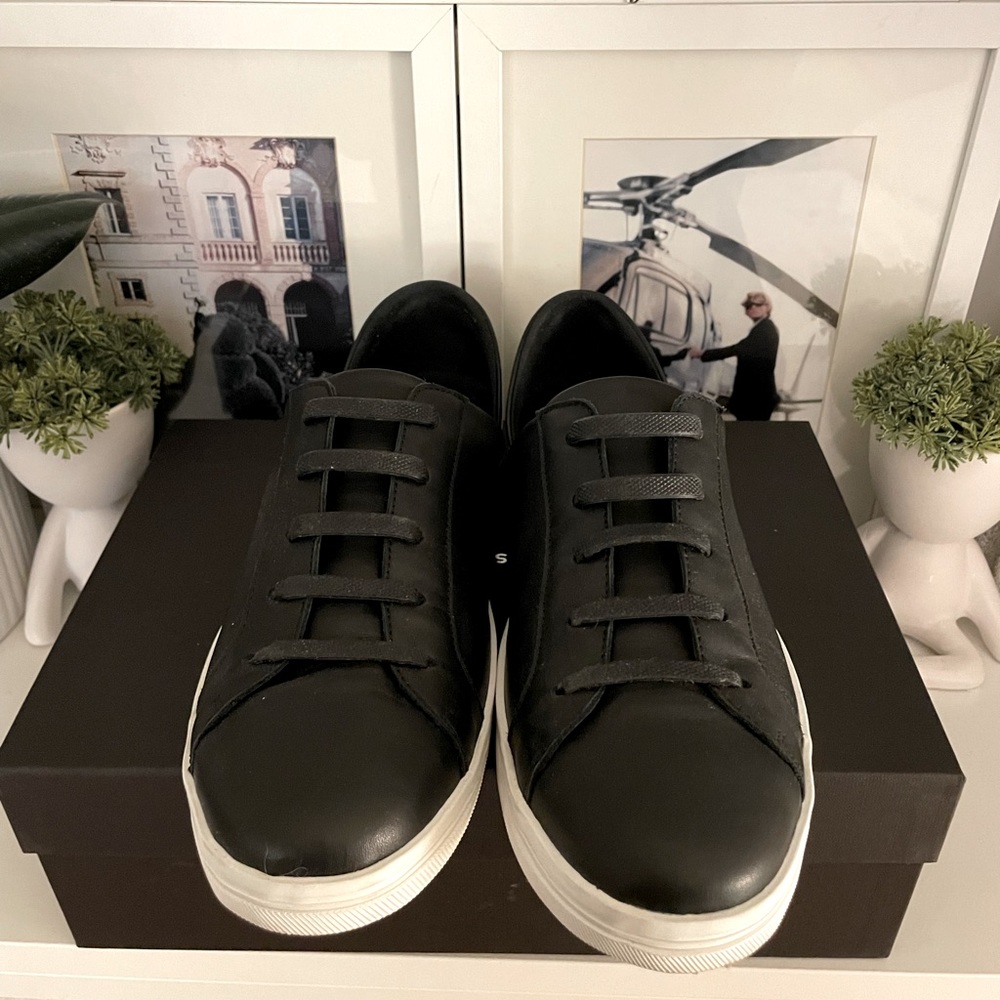 Freda Salvador Eda D’Orsay Sneakers sz 9